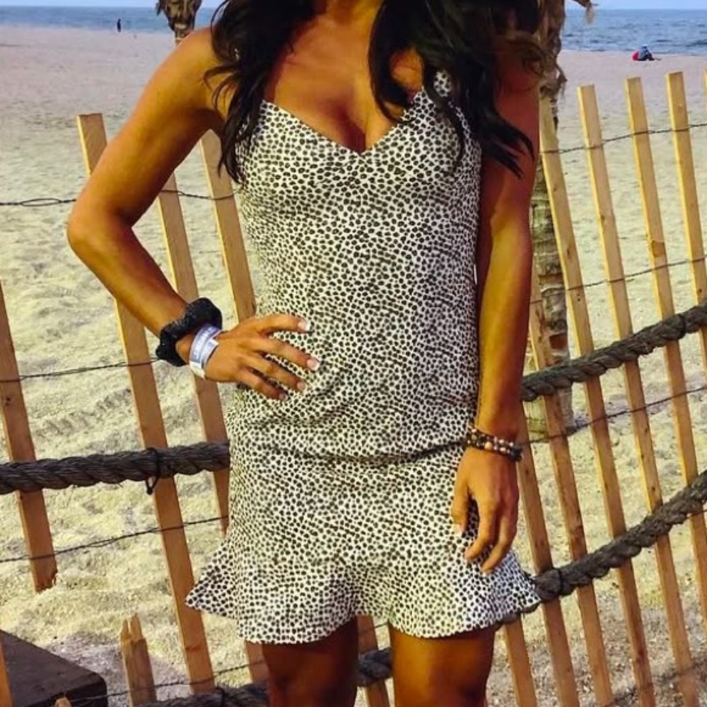 White yellow cheetah leopard dress peplum ruffle